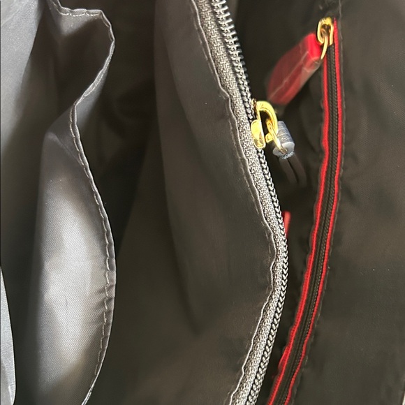 Tommy Hilfiger Women's Geometric Black and Red Shoulder Bag - Picture 11 of 15